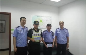 履職盡責(zé)受輕傷 慰問暖心受激勵(lì) ——浦東公安分局領(lǐng)導(dǎo)慰問履職受