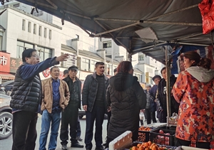 整治騎路市場 營造有序環(huán)境—宗保公司駐高新區(qū)項(xiàng)目配合高新區(qū)管委