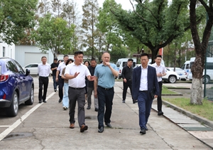 南京市建鄴區(qū)高投集團(tuán)到宗保公司走訪交流