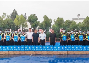 宗保公司開展夏季送清涼活動—宗保公司領(lǐng)導(dǎo)看望慰問員工