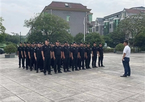 浙江民泰公司組織隊(duì)列小教員培訓(xùn)